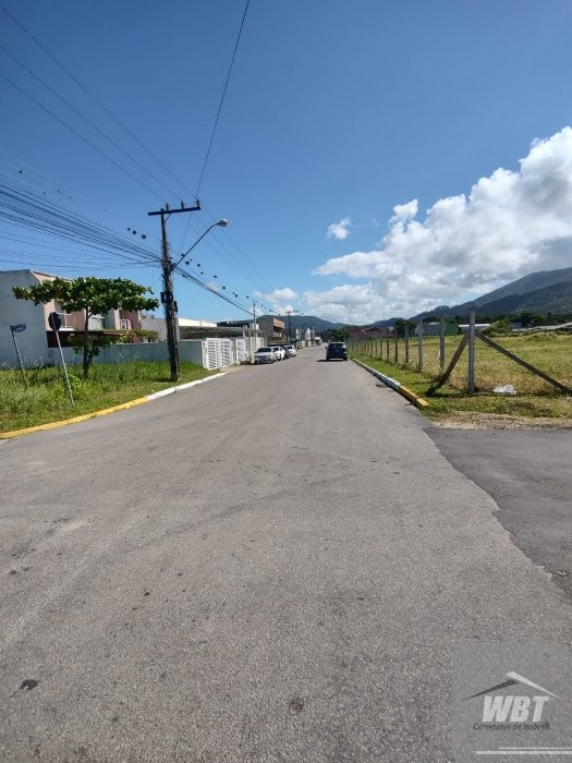 VENDO 02 TERRENOS COM 600m�, RUA ASFALTADA!!!