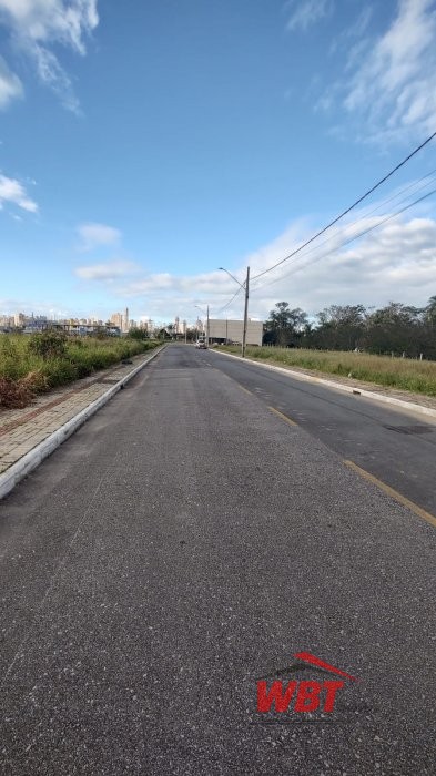 09 TERRENOS JUNTOS, LOTEAMENTO EM ITAPEMA, COM 1.8