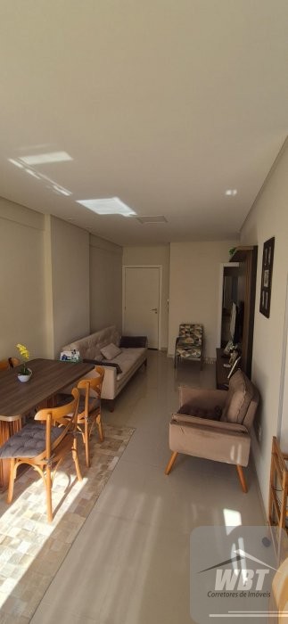 APARTAMENTO EM ITAPEMA, 300M MAR, COM 02 DORMS, MO