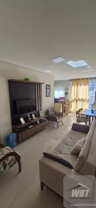 APARTAMENTO EM ITAPEMA, 300M MAR, COM 02 DORMS, MO