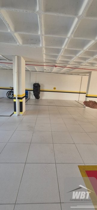 APARTAMENTO EM ITAPEMA, 300M MAR, COM 02 DORMS, MO