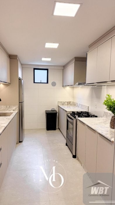 APARTAMENTO EM ITAPEMA, COM 02 DORMS, 500M DO MAR!