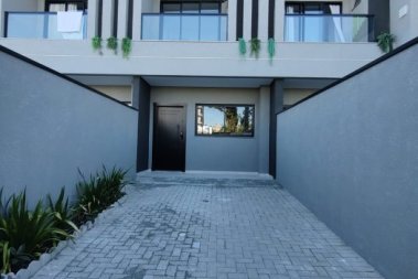 Sobrado 3 dormitorios 