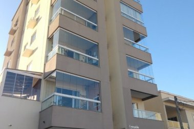 Apartamento com 02 dorm, SEMI-Mobiliado, 900m mar!