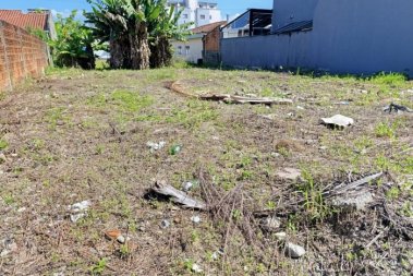 TERRENO EM ITAPEMA, COM 264m�, RUA CAL�ADA