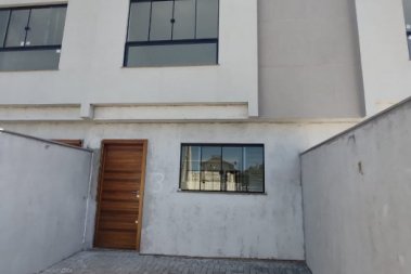 SOBRADOS EM ITAPEMA, COM 02 DORMS